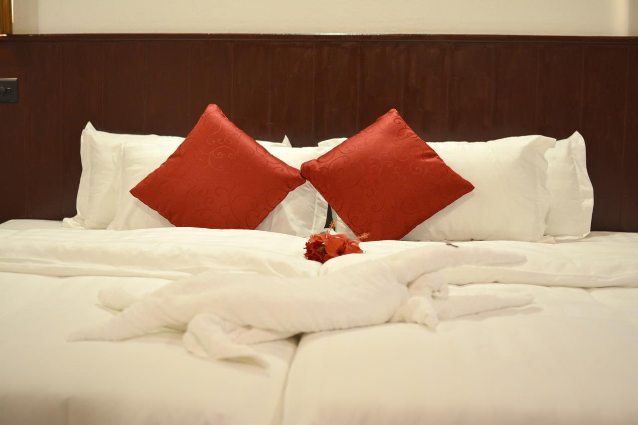 Noomuraka Inn Omadhoo Экстерьер фото