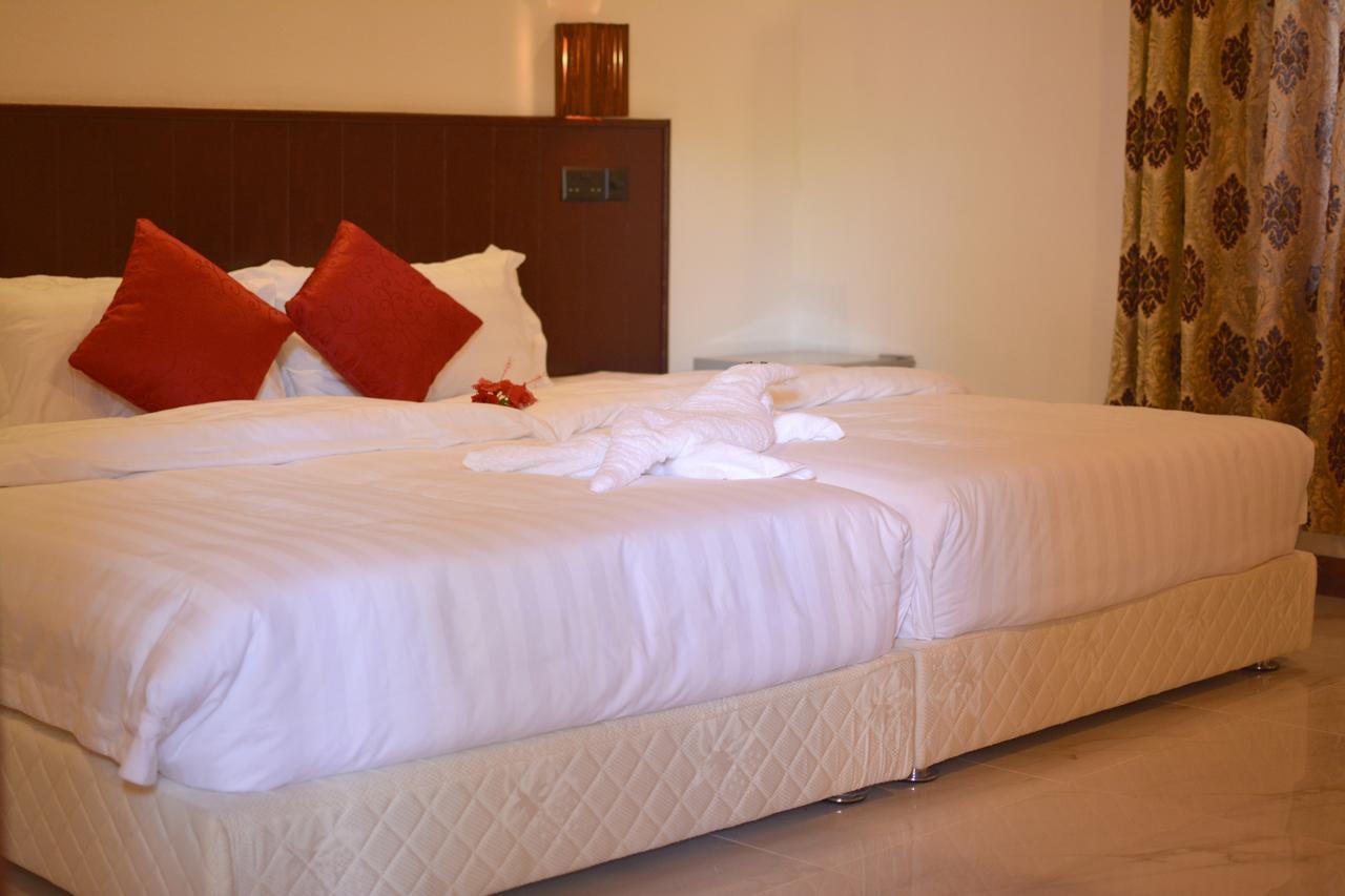 Noomuraka Inn Omadhoo Экстерьер фото